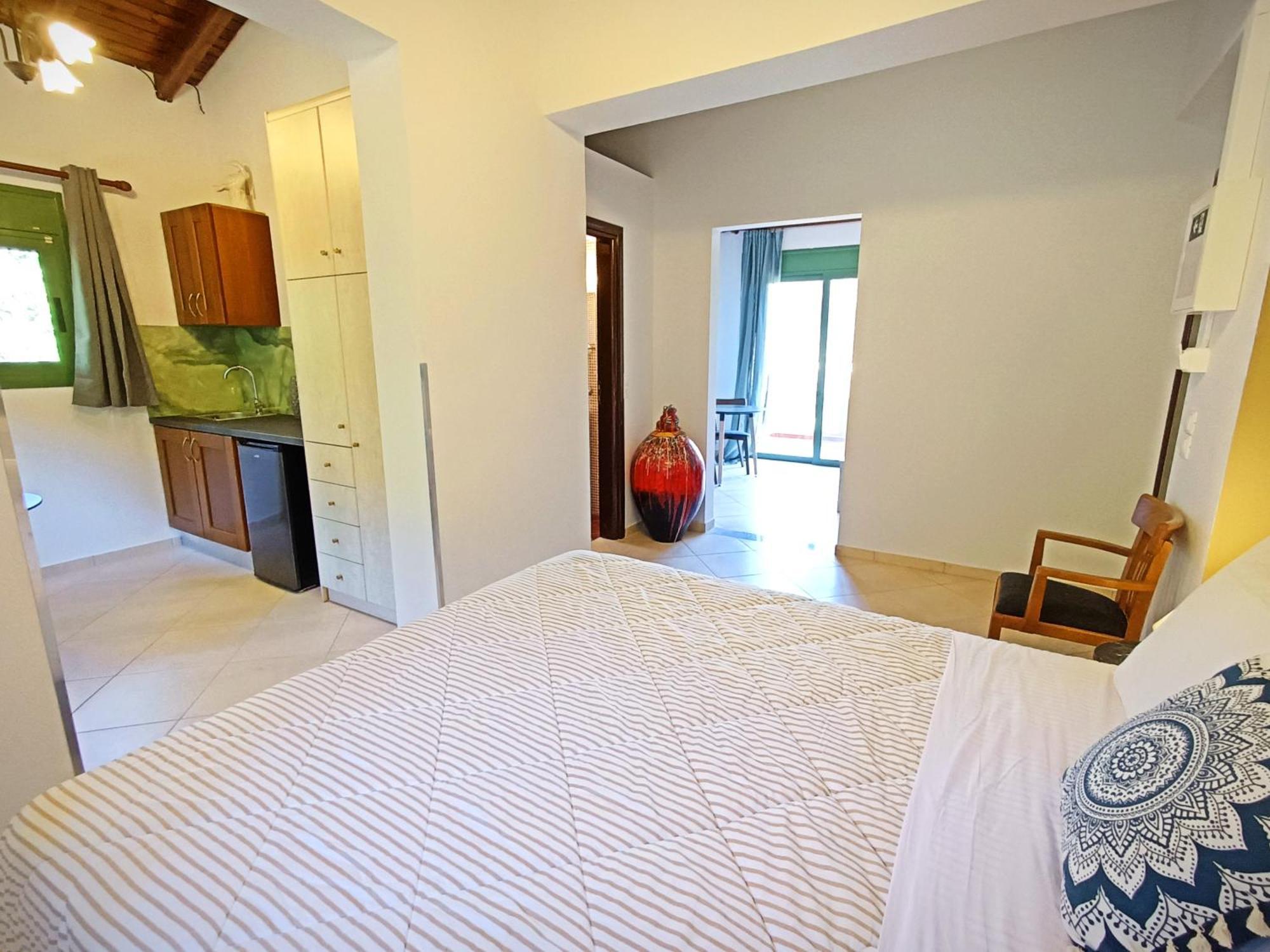 Okeanis Apartments & Suites Adults Only Katelios Extérieur photo