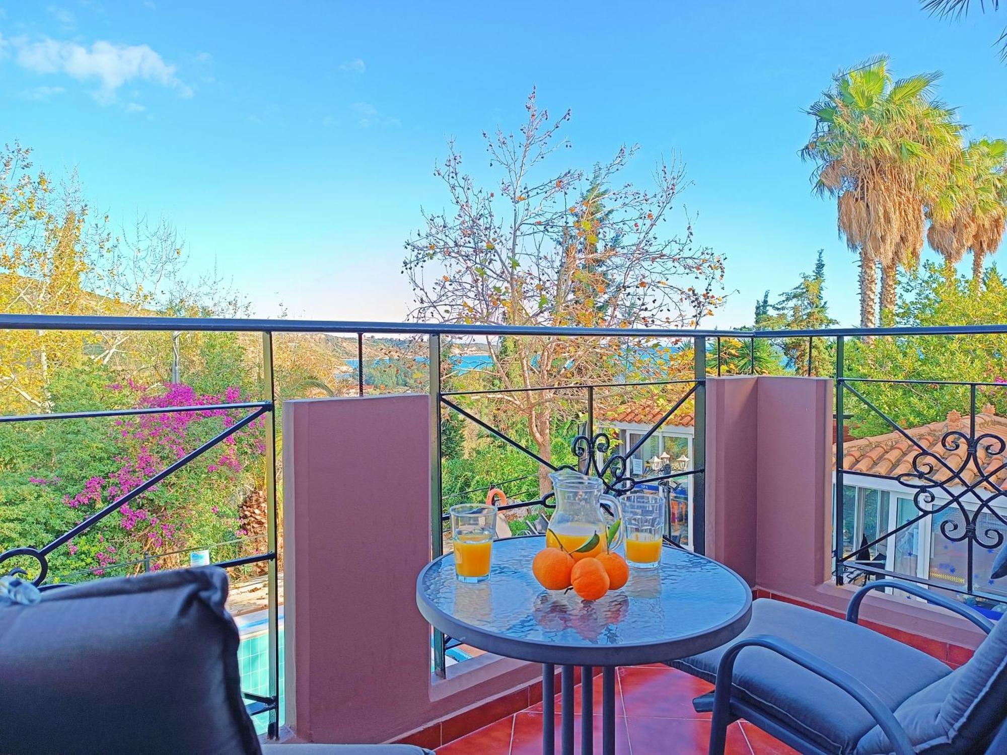 Okeanis Apartments & Suites Adults Only Katelios Extérieur photo