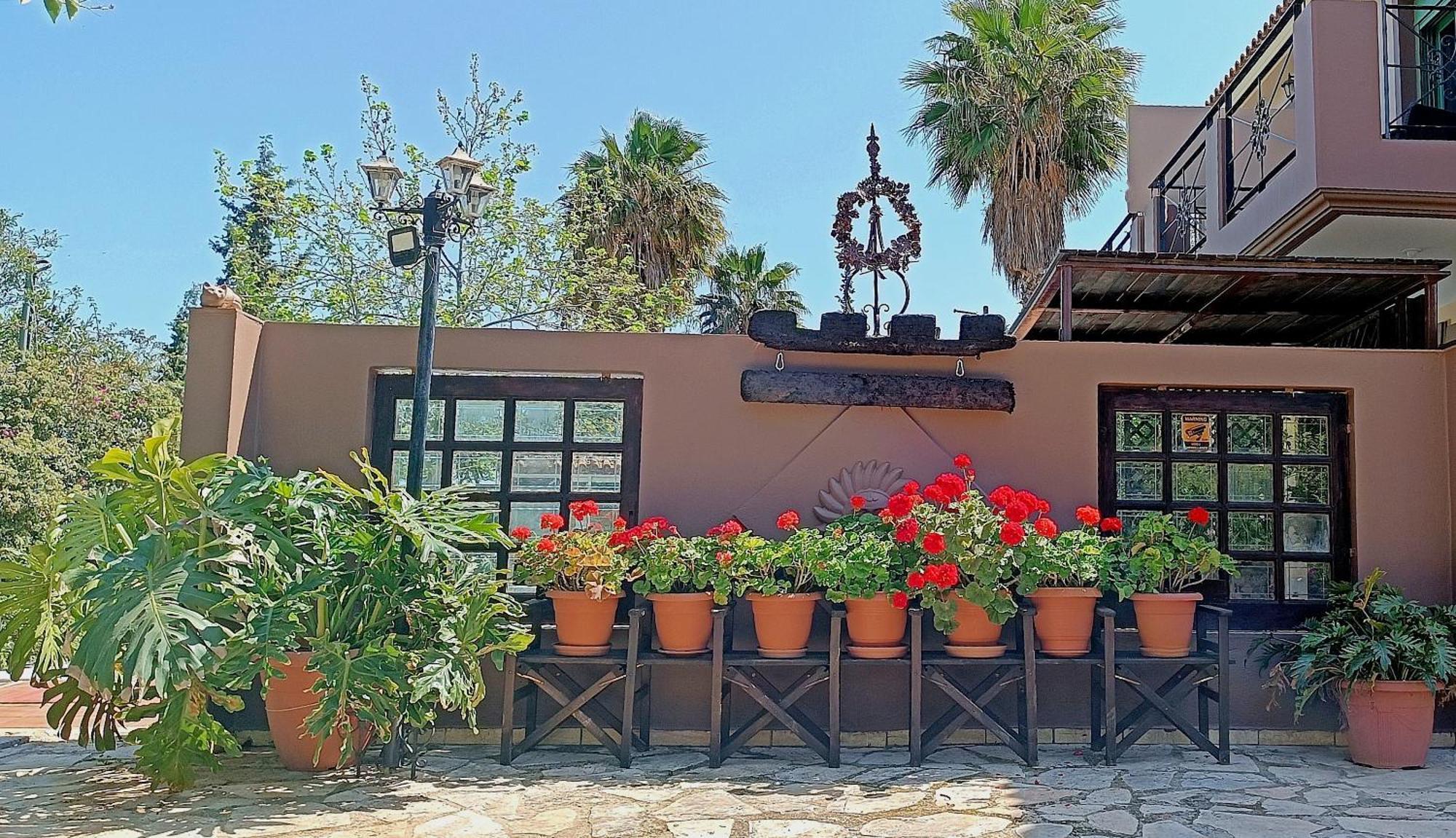Okeanis Apartments & Suites Adults Only Katelios Extérieur photo